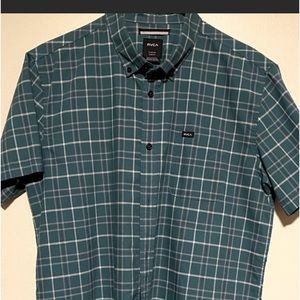 ♈️🅰️ RVCA Button Down Shirt